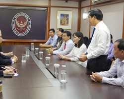 Đoàn công tác UBND tỉnh Hậu Giang thăm, làm việc với Tổng Lãnh sự Vương quốc Thái Lan tại Thành phố Hồ Chí Minh vào đầu năm 2021.