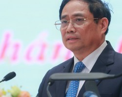 Thủ tướng Phạm Minh Chính nêu nhiệm vụ năm 2022 - Ảnh: NGUYỄN KHÁNH
