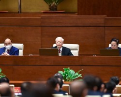 Hội nghị cán bộ toàn quốc quán triệt, triển khai thực hiện Nghị quyết Hội nghị Trung ương 4 khóa XIII về đẩy mạnh xây dựng, chỉnh đốn Đảng ngày 9/12