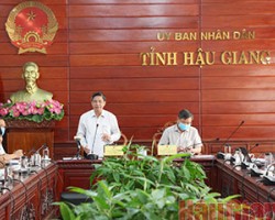 Ông Đồng Văn Thanh, Phó Bí thư Tỉnh ủy, Chủ tịch UBND tỉnh, nhấn mạnh vai trò của nông nghiệp trong phát triển kinh tế của tỉnh.