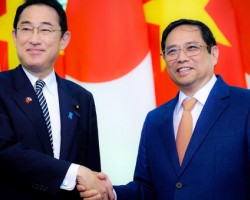 Quan hệ Việt Nam - Nhật Bản đang hướng đến cột mốc 50 năm kỷ niệm (1973 - 2023). Trong ảnh: Thủ tướng Nhật Bản Kishida Fumio và Thủ tướng Phạm Minh Chính trong chuyến thăm của nhà lãnh đạo Nhật Bản năm 2021 - Ảnh: TTO