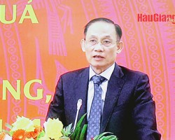Ông Lê Hoài Trung, Bí thư Trung ương Đảng, Trưởng Ban đối ngoại Trung ương, phát biểu chỉ đạo tại hội nghị.