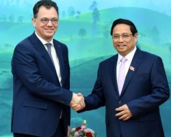 Thủ tướng Phạm Minh Chính tiếp Bộ trưởng Kinh tế, Doanh nghiệp và Du lịch Romania Stefan-Radu Oprea.