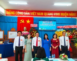 The Hau Giang's Vietnam - RoK Friendship Association's Executive Committee.