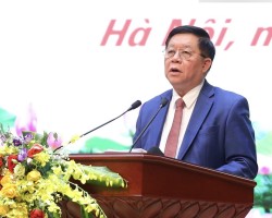 Trưởng Ban Tuyên giáo Trung ương Nguyễn Trọng Nghĩa phát biểu tại Hội nghị. (Ảnh: Đinh Hòa)
