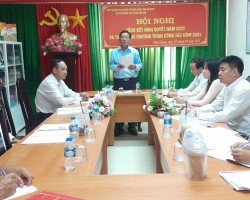 Đồng chí Nguyễn Văn Nhân – Bí thư chi bộ phát biểu chỉ đạo tại sinh hoạt chi bộ