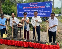 Quang cảnh buổi hoà nhạc. (Ảnh: Bạch Dương)