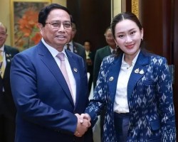 Thủ tướng Phạm Minh Chính gặp Thủ tướng Thái Lan Paetongtarn Shinawatra, ngày 9/10/2024. (Ảnh: TTXVN)
