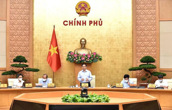 Thủ tướng Phạm Minh Chính phát biểu tại phiên họp Chính phủ - Ảnh: Nhật Bắc
