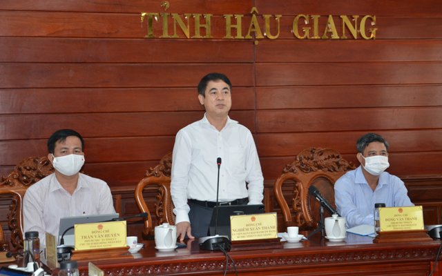Ông Nghiêm Xuân Thành, Ủy viên Trung ương Đảng, Bí thư Tỉnh ủy, Trưởng ban Chỉ đạo phòng, chống dịch Covid – 19 tỉnh, phát biểu tại cuộc họp ngày 10-9.