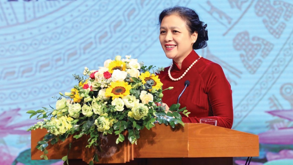 Đại sứ Nguyễn Phương Nga, Bí thư Đảng đoàn, Chủ tịch Liên hiệp các tổ chức hữu nghị Việt Nam.
