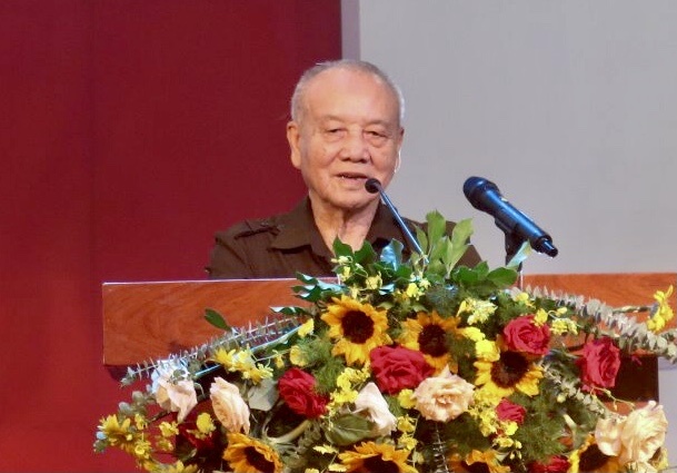 Đại tướng Phạm Văn Trà phát biểu tại lễ ra mắt Quỹ khuyến học Phạm Văn Trà tỉnh Hậu Giang