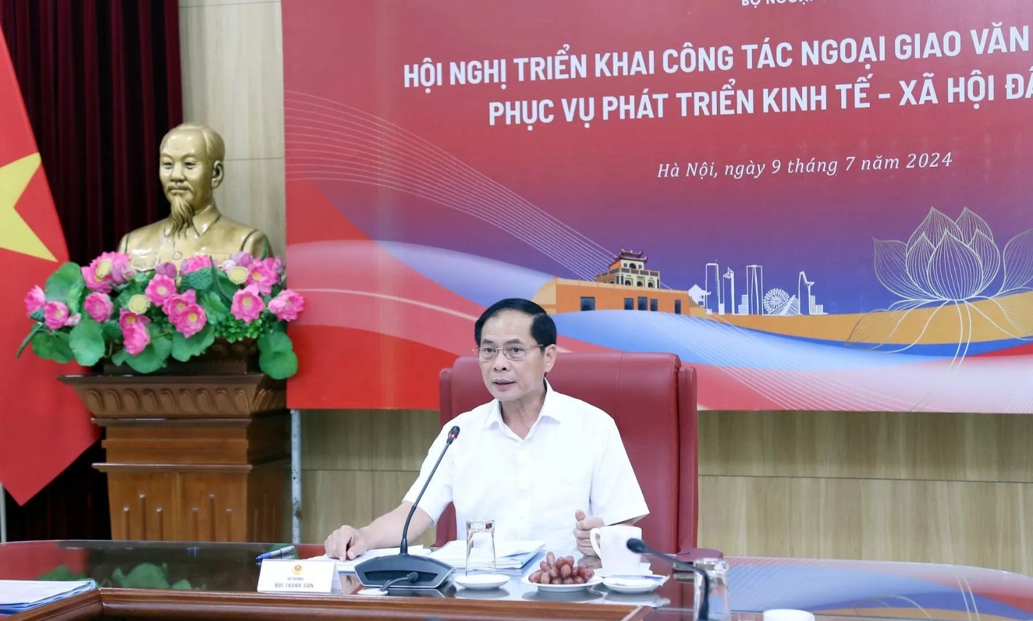 Bộ trưởng Ngoại giao Bùi Thanh Sơn chủ trì Hội nghị triển khai công tác Ngoại giao văn hóa năm 2024 phục vụ phát triển kinh tế - xã hội đất nước. (Ảnh: baoquocte.vn)