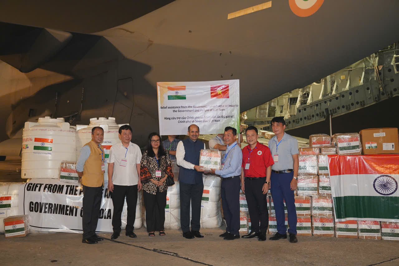 India sends humanitarian aid worth US$1 million to Vietnam